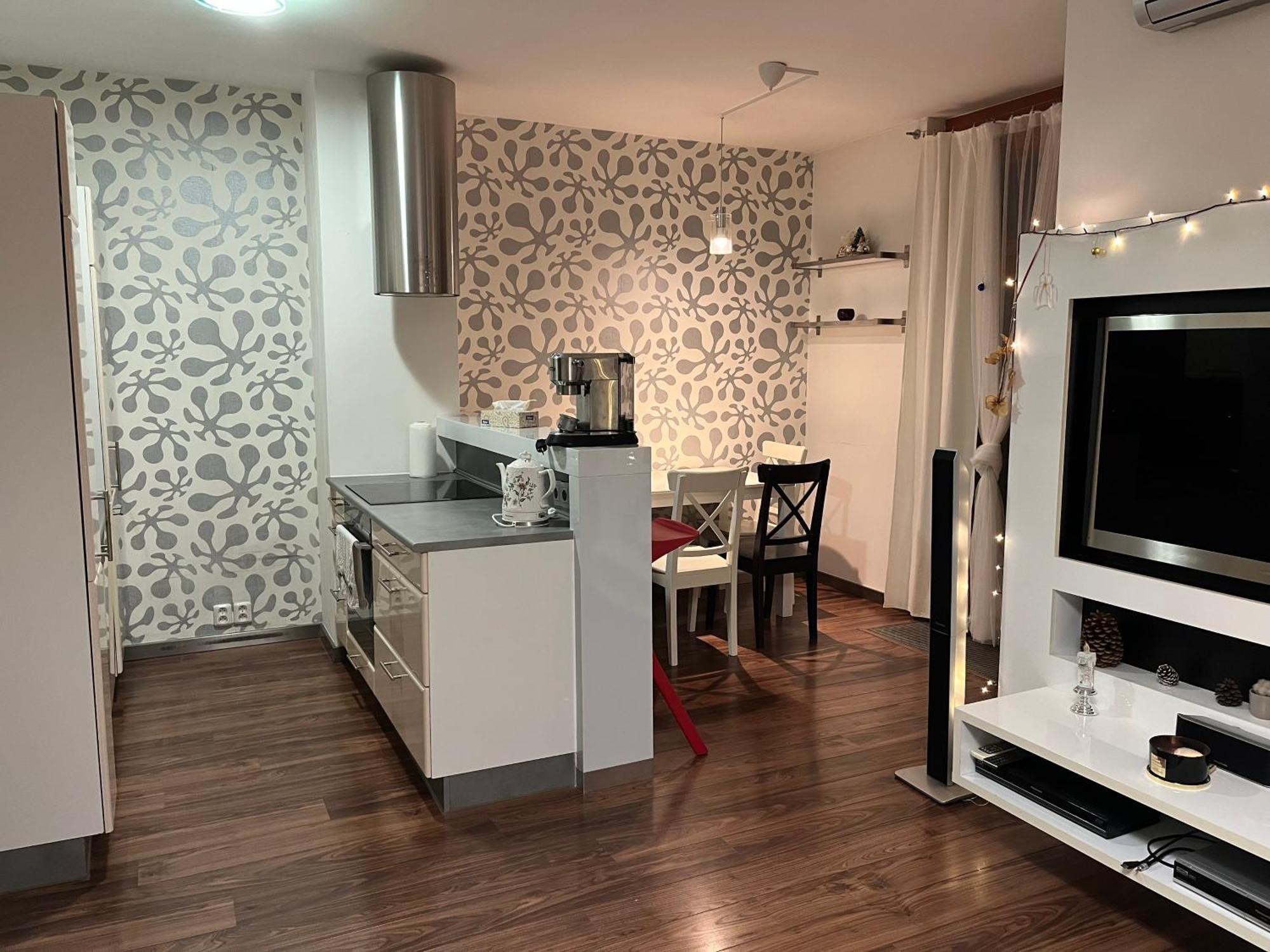 Rooftop Apartment With Pergola And Parking 프라하 외부 사진